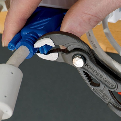 Wasserpumpenzange Cobra® Länge 125 mm Spannweiße 27 mm poliert Kunststoffüberzug KNIPEX – Ansicht 3
