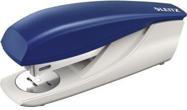 Heftgerät Leitz NeXXt 5500 24/6 26/6 fest/lösbar/nageln 30 Bl (80 g/m²) inkl 200 Heftklammern 24/6 Metall/Kunststoff blau