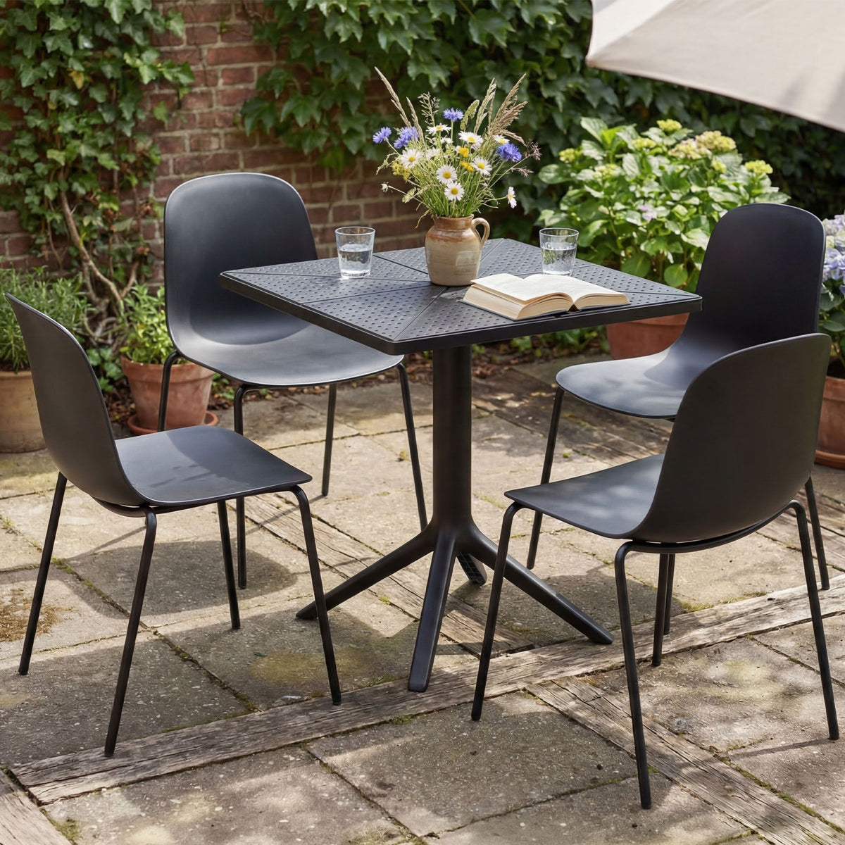 Gartenmöbel-Set Nerra mit 4 Stühlen – Ansicht 11