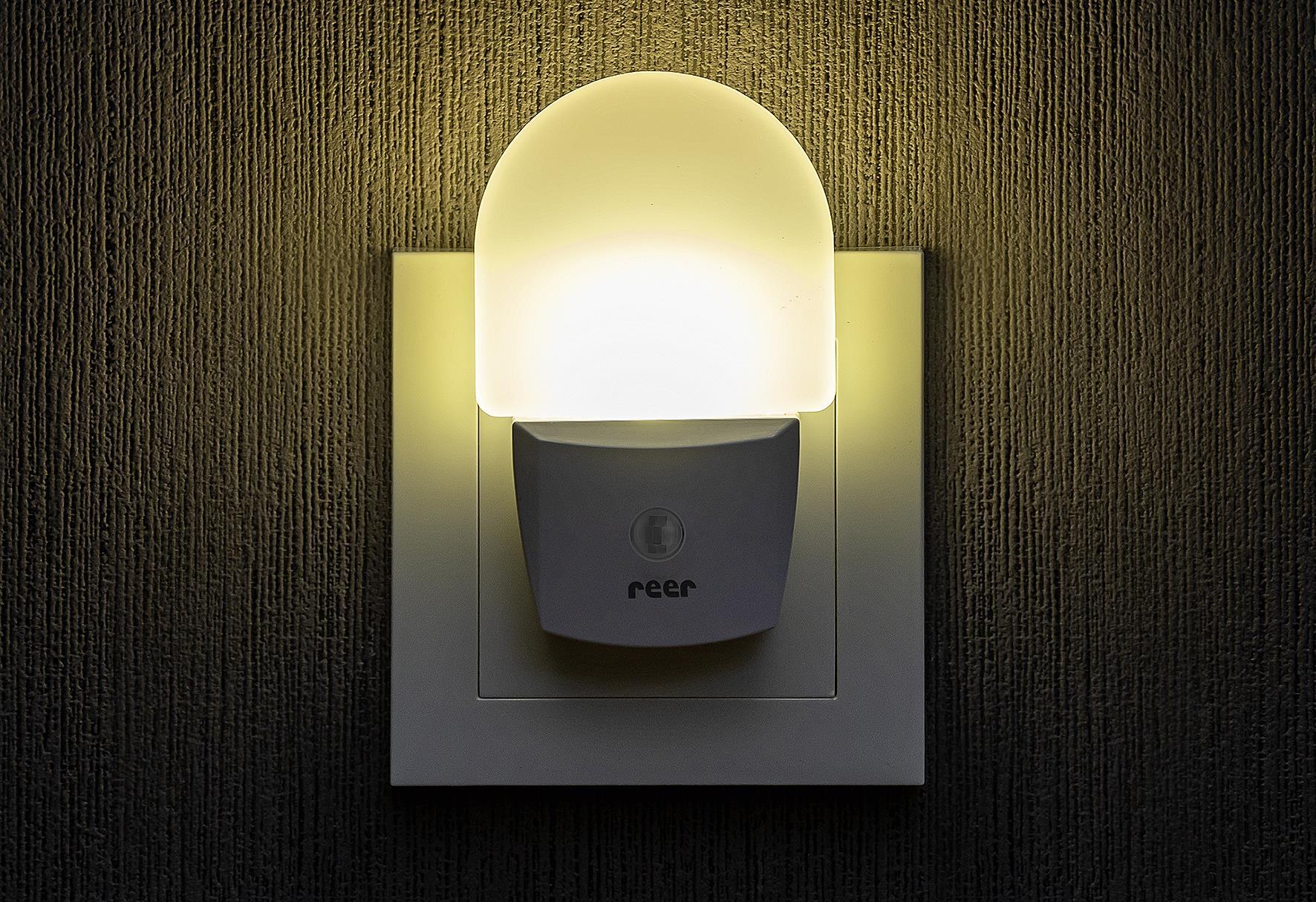 reer Nachtlicht mit Sensor 'NightGuide ' 1 Nachtlicht - VPE: 4