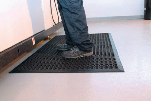 Arbeitsplatzbodenbelag Fertigmatte L1500xB900xS10mm schwarz Gummi COBA