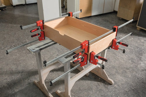 Korpuszwinge KREV100-2K Spannweiße 1000 mm Ausladung 95 mm Spreizweiße min./max. 260 / 1130 mm BESSEY – Ansicht 3