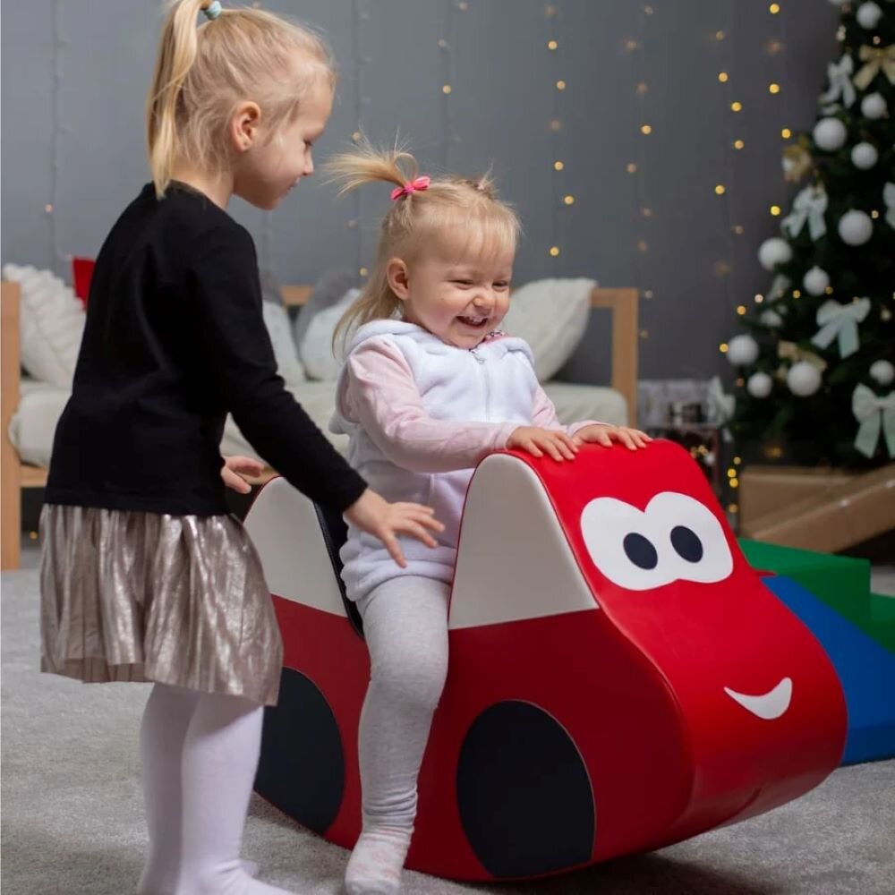 IGLU Rocker Car Kinderschaukel/Wippe aus Schaumstoff im Auto Design in Rot für Kinder – Ansicht 3
