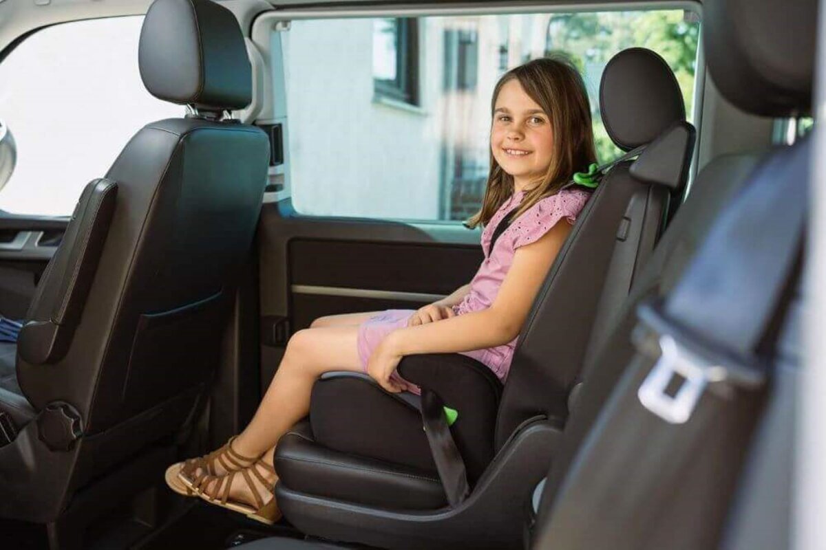 Osann Junior Gurtfix i-Size Sitzerhöhung 126–150 cm – Nero – Ansicht 8